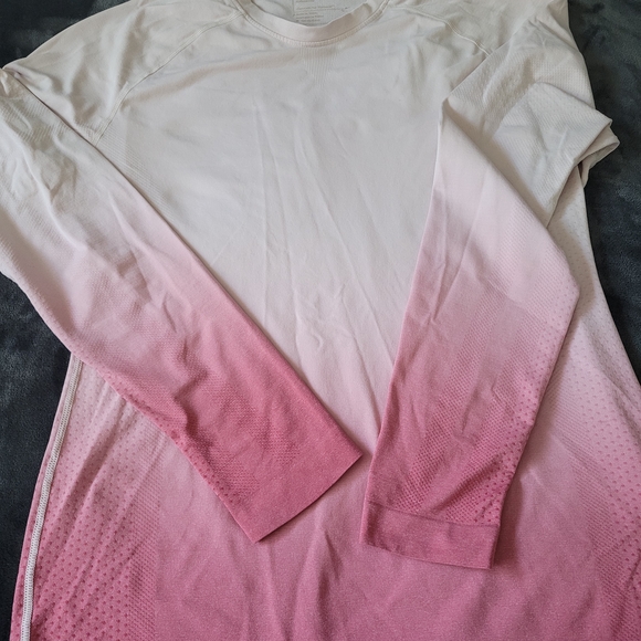 Figs Tops - Figs XL Pink Ombre Underscrub Long Sleeve Shirt